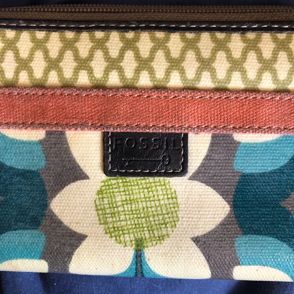 Key-Per FOSSIL Zip Around Wallet Clutch Wristlet - Picture 7 of 7